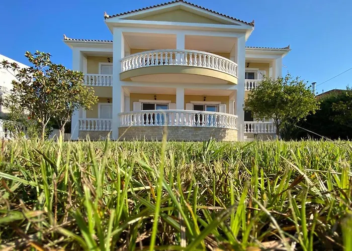 فيلة Kourkoumelata *